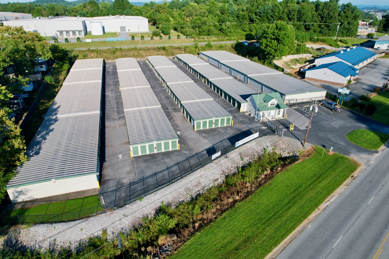 Ground floor self storage unit at ModBox Storage 2121 Spartanburg Hwy NC