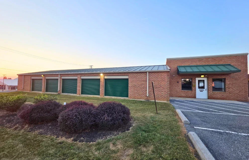 self storage units mount joy