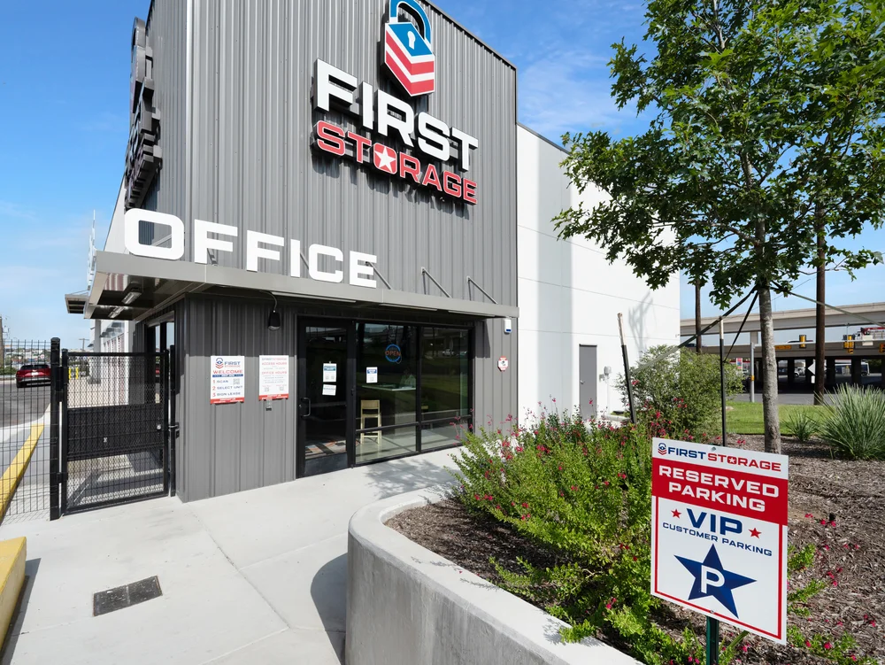 modern self storage