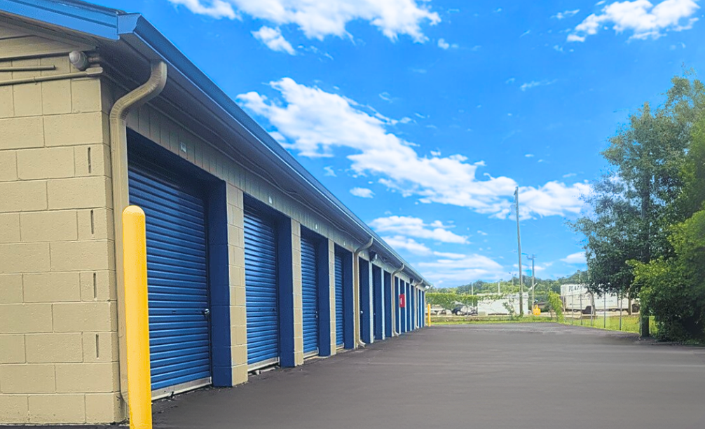 Cheap drive up self storage units in Havelock