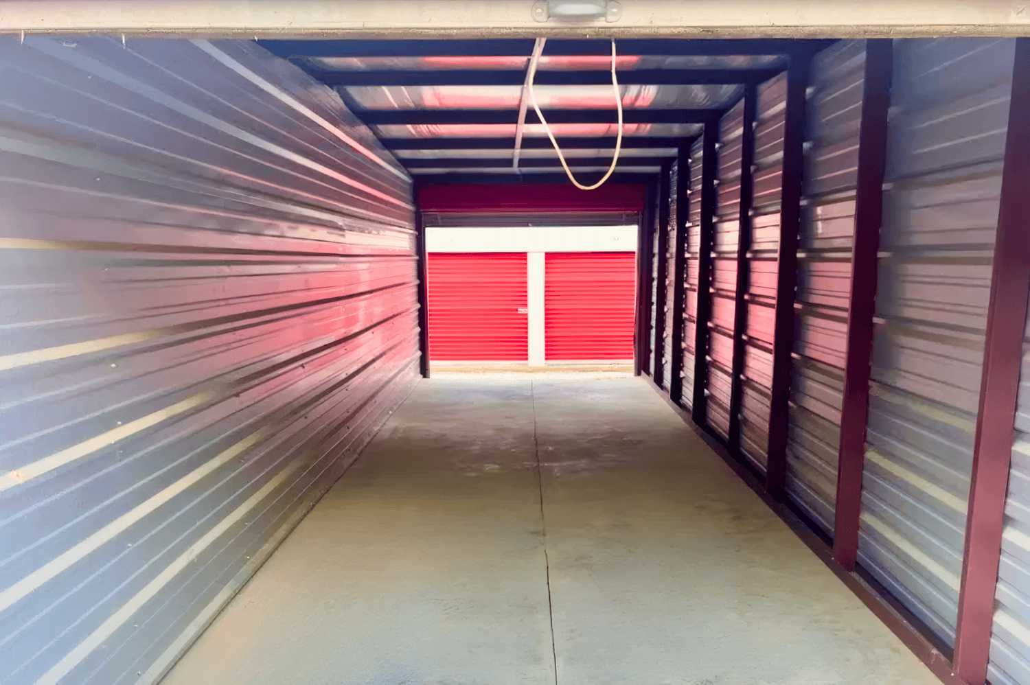 Drive-up storage convenience at 1055 US 65 North in Greenbrier
