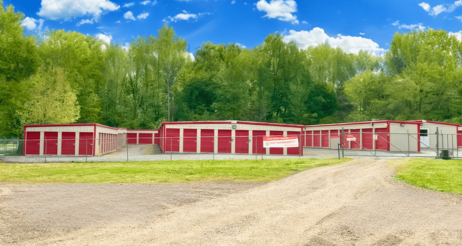 Greenbrier AR drive-up storage with security fencing on US 65 North