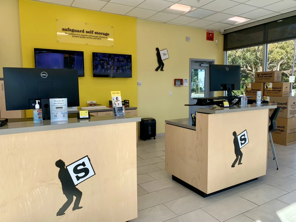 moving and packing supplies