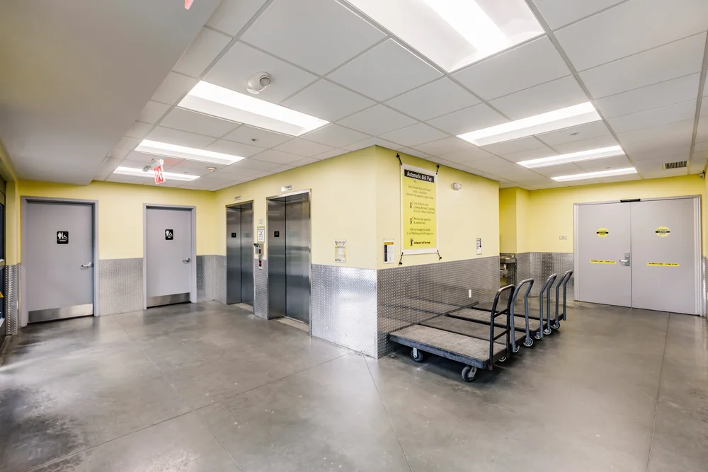 dollies and handcarts for storage