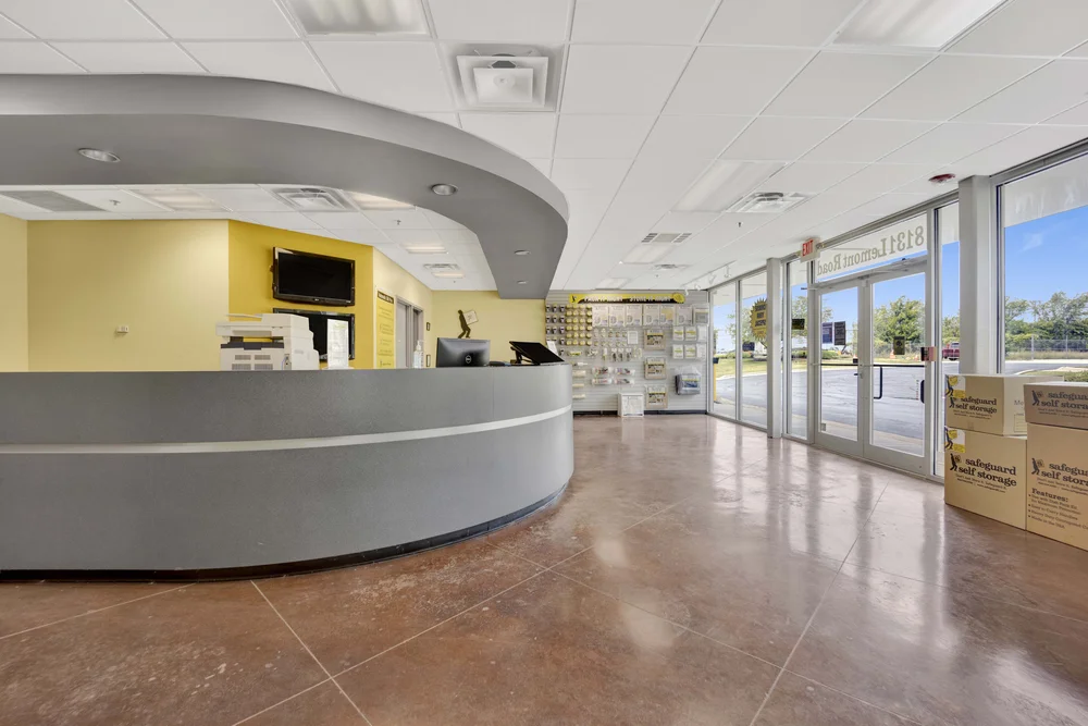 moving and packing supplies