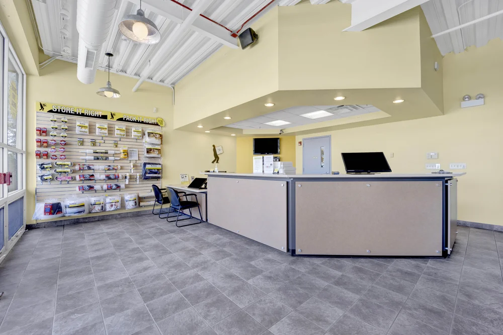 moving and packing supplies