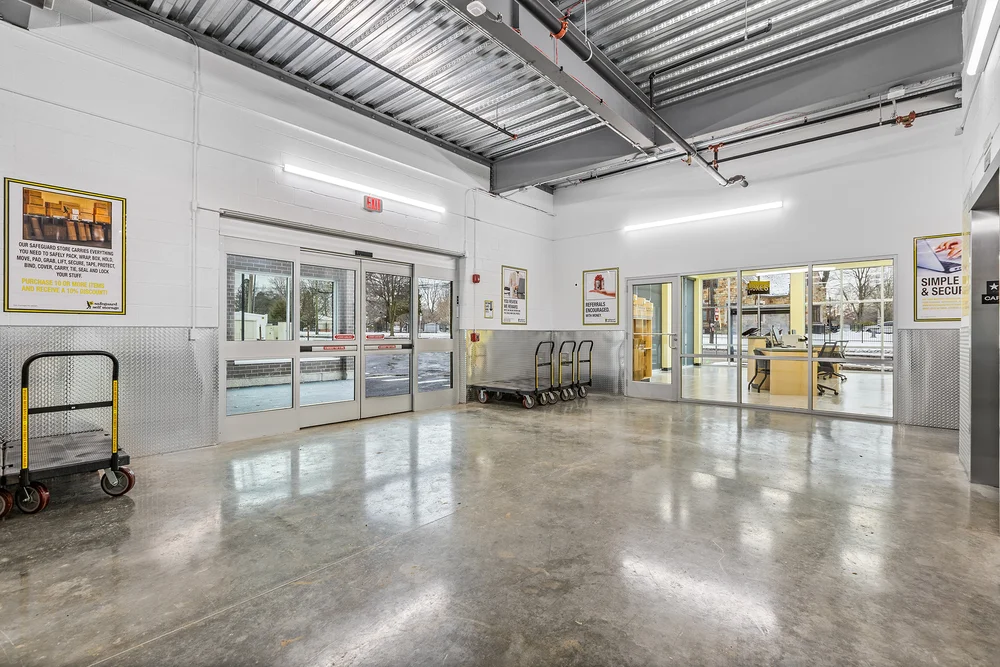 dollies and handcarts for storage